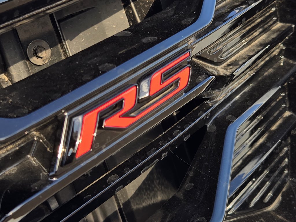 New 2027 Chevrolet Equinox RS w/ Convenience Package III FWD image 21