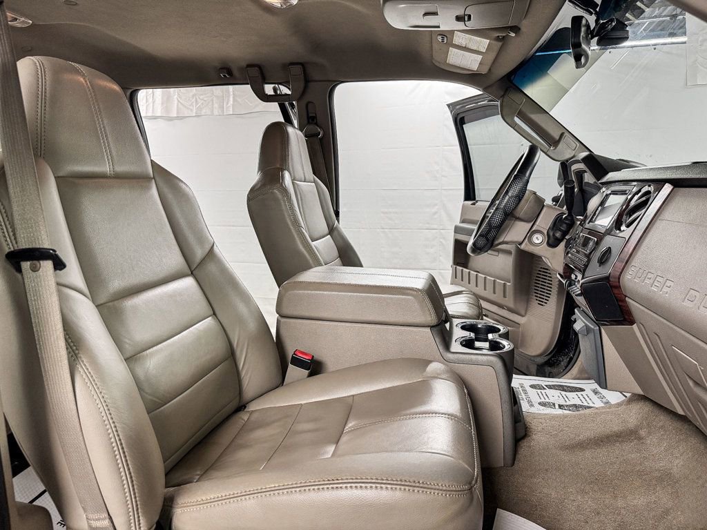 Used 2008 Ford F350 Lariat AWD/4WD image 10