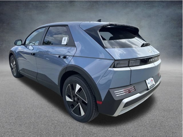 New 2027 Hyundai Ioniq 5 SE RWD image 7