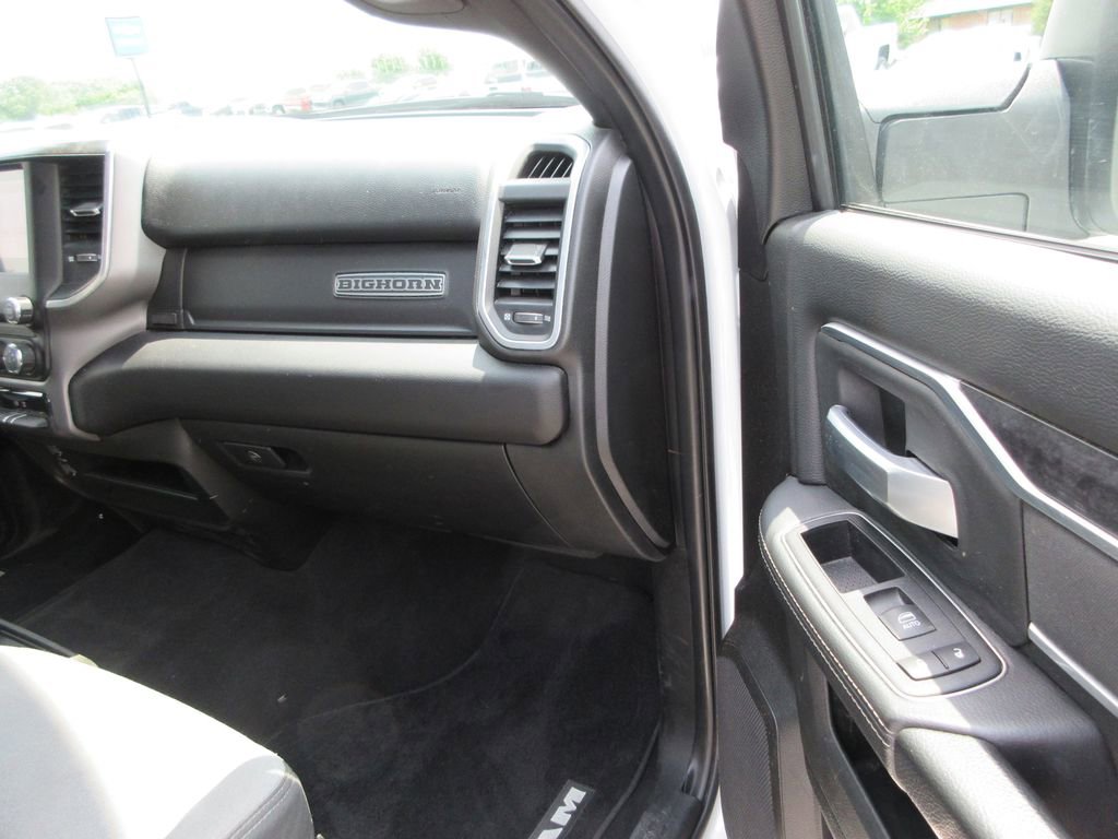Used 2024 RAM 2500 Big Horn AWD/4WD image 21