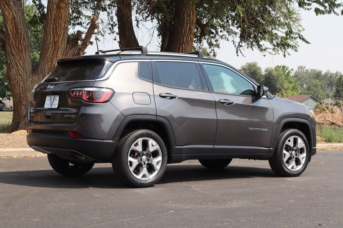Used 2019 Jeep Compass Limited AWD/4WD image 5