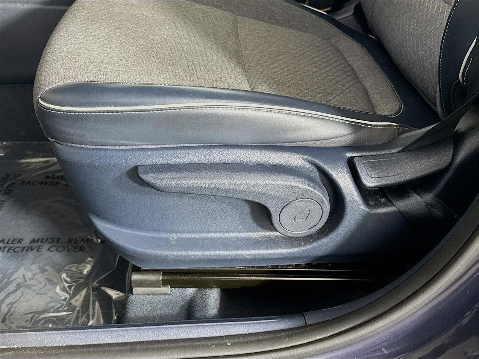 Certified 2023 Hyundai Venue Limited image 19