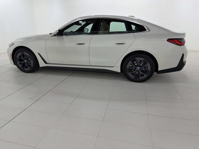 Certified 2023 BMW i4 eDrive35 w/ Premium Package RWD image 2