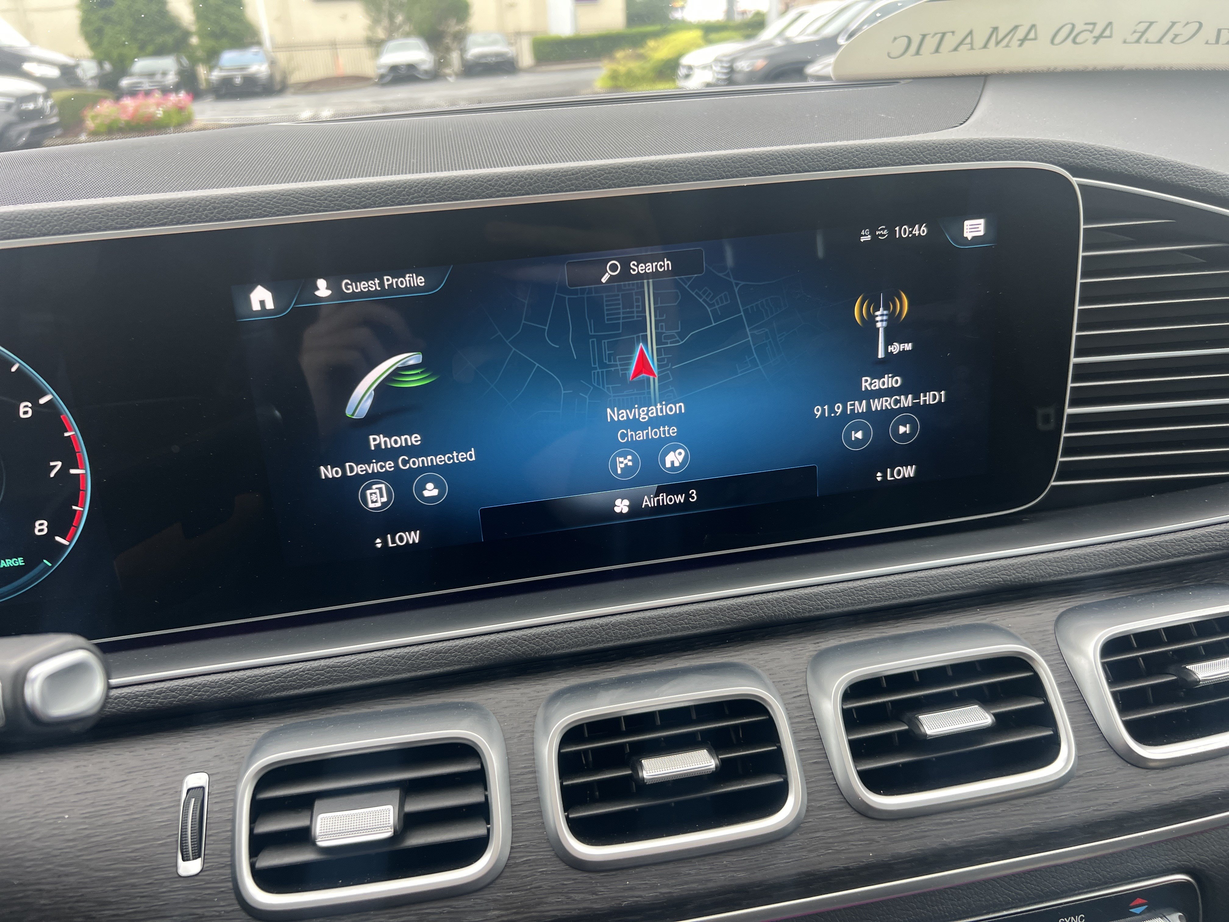 Certified 2022 Mercedes-Benz GLE 450 4MATIC w/ Premium Package image 29