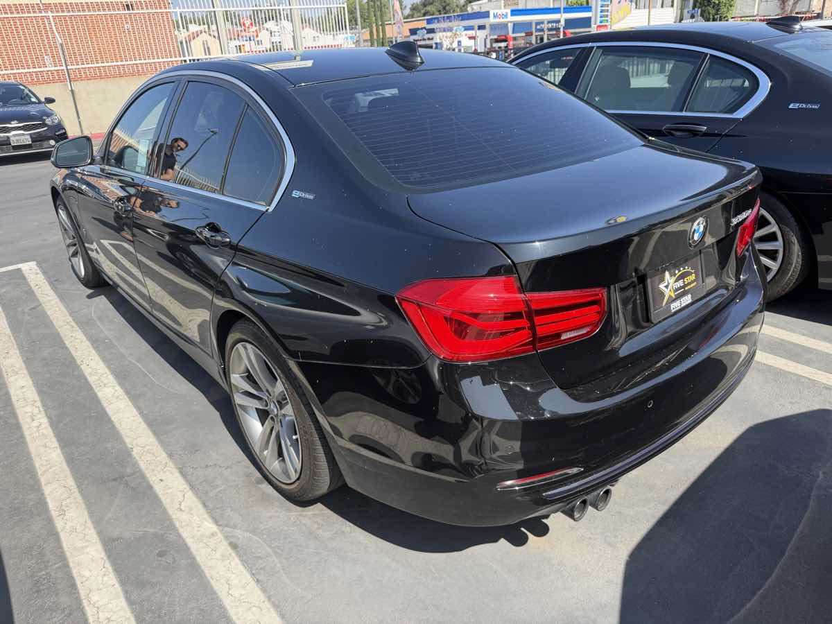 Used 2017 BMW 330e RWD image 5
