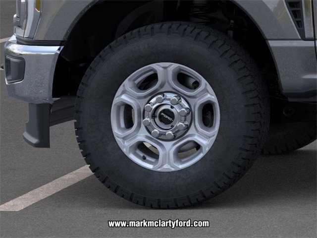 New 2026 Ford F350 XLT image 19