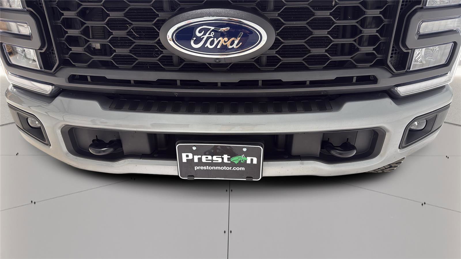 Certified 2024 Ford F250 Lariat w/ Sport Appearance Package image 38