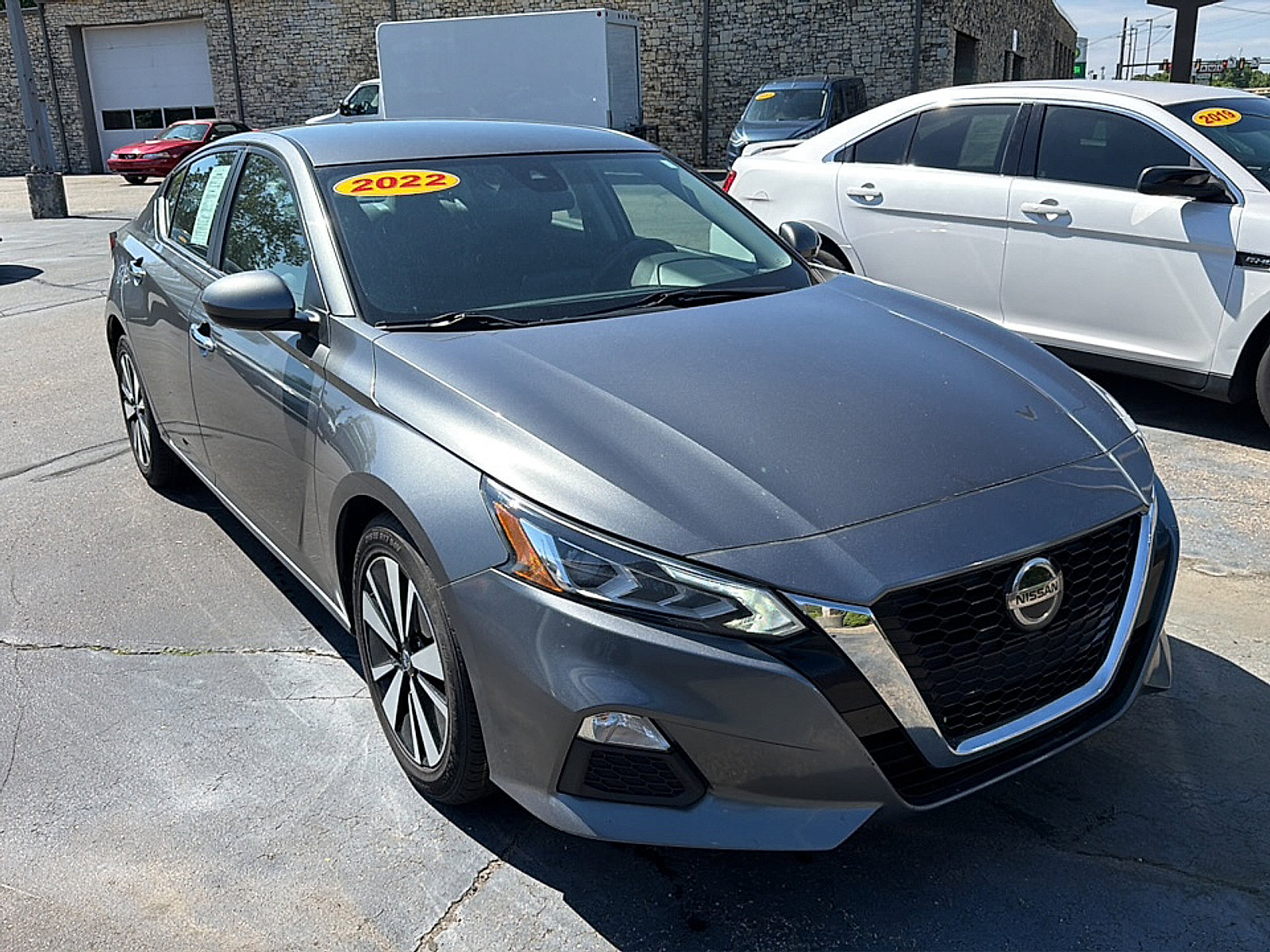 Used 2022 Nissan Altima 2.5 SV