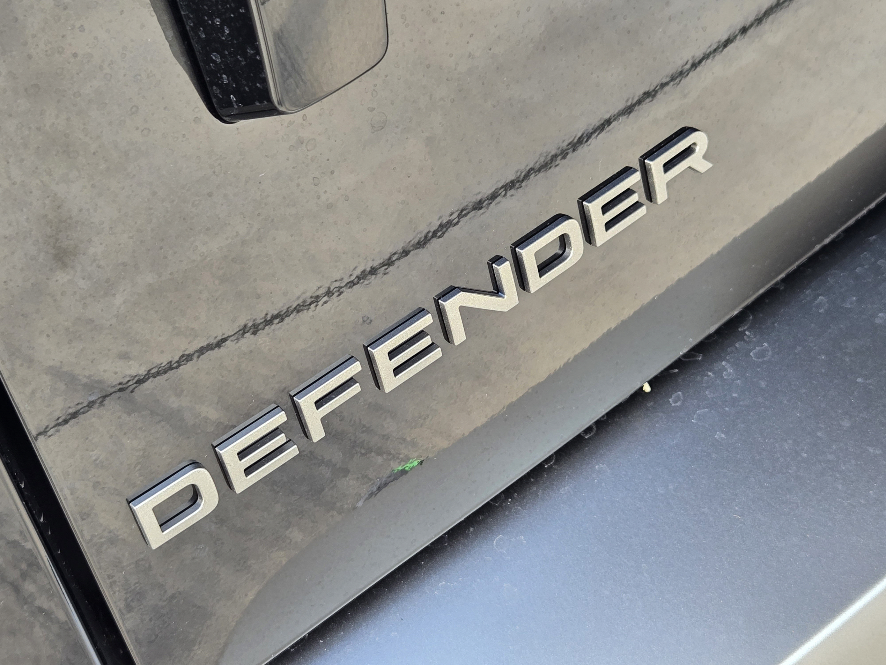 New 2026 Land Rover Defender 110 S AWD/4WD image 27