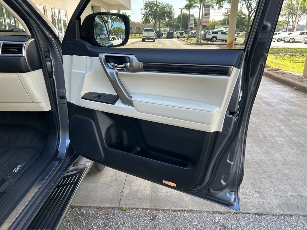 Used 2021 Lexus GX 460 Premium AWD/4WD image 31