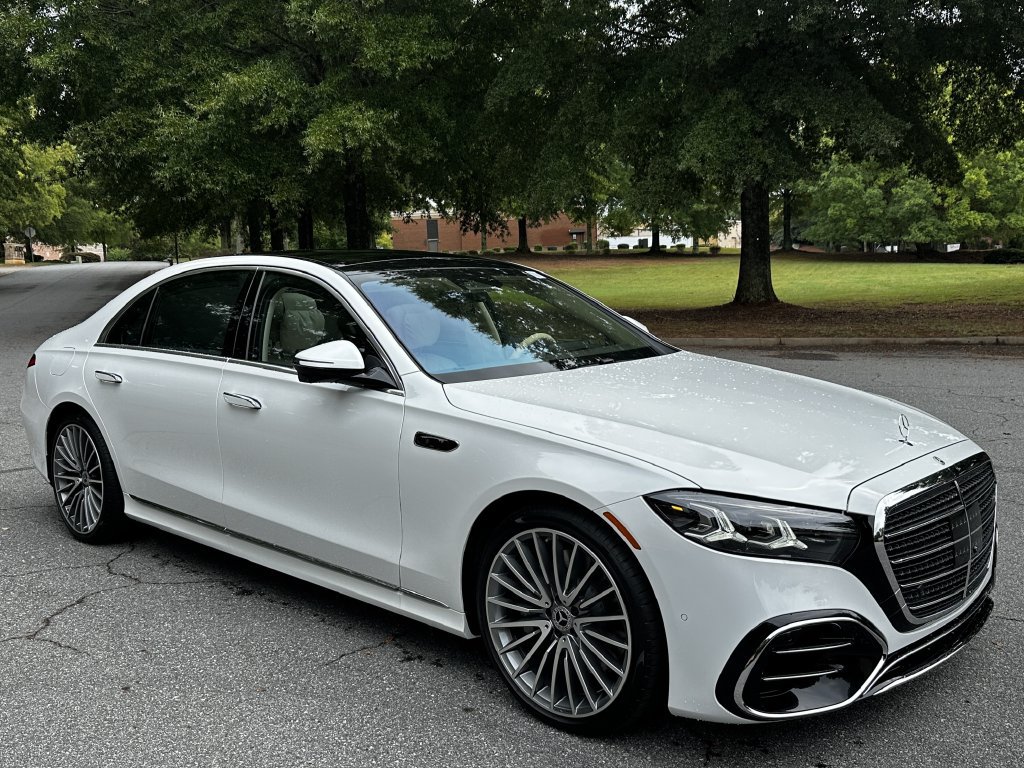 New 2027 Mercedes-Benz S 580 4MATIC Sedan image 2