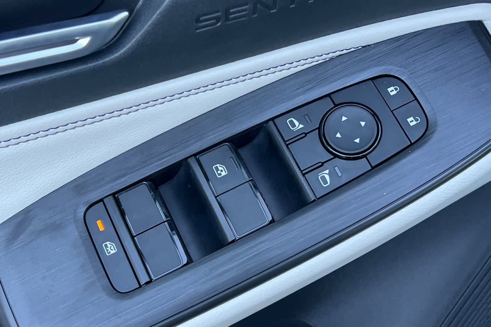 New 2026 Nissan Sentra SL w/ Floor Mat Package FWD image 14