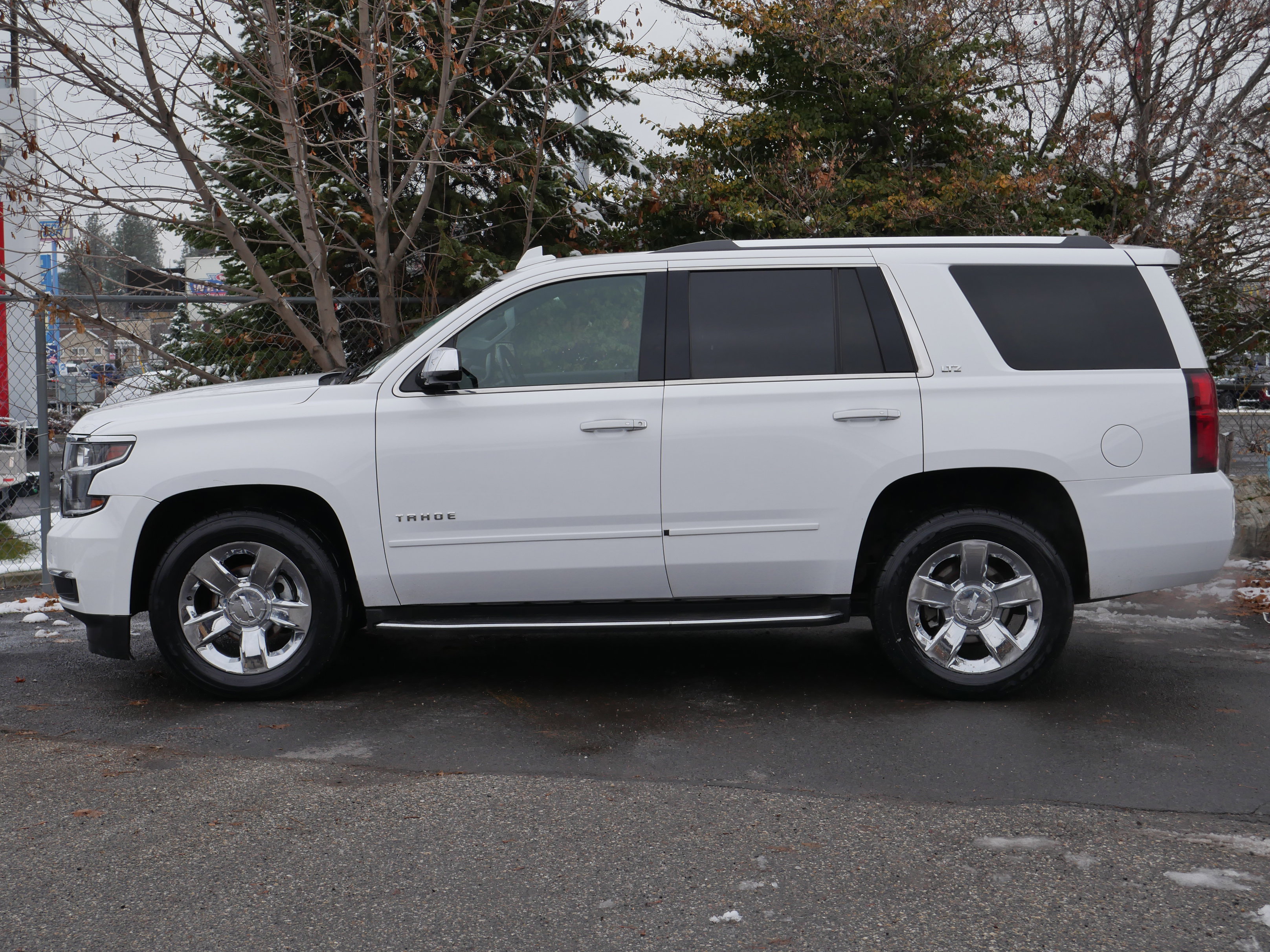 Used 2016 Chevrolet Tahoe LTZ image 17