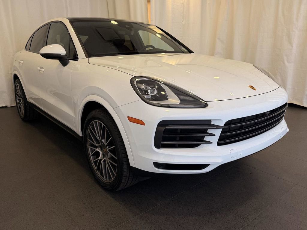 Certified 2023 Porsche Cayenne Coupe AWD/4WD image 7