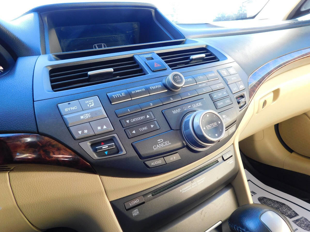 Used 2011 Honda Crosstour EX-L image 34