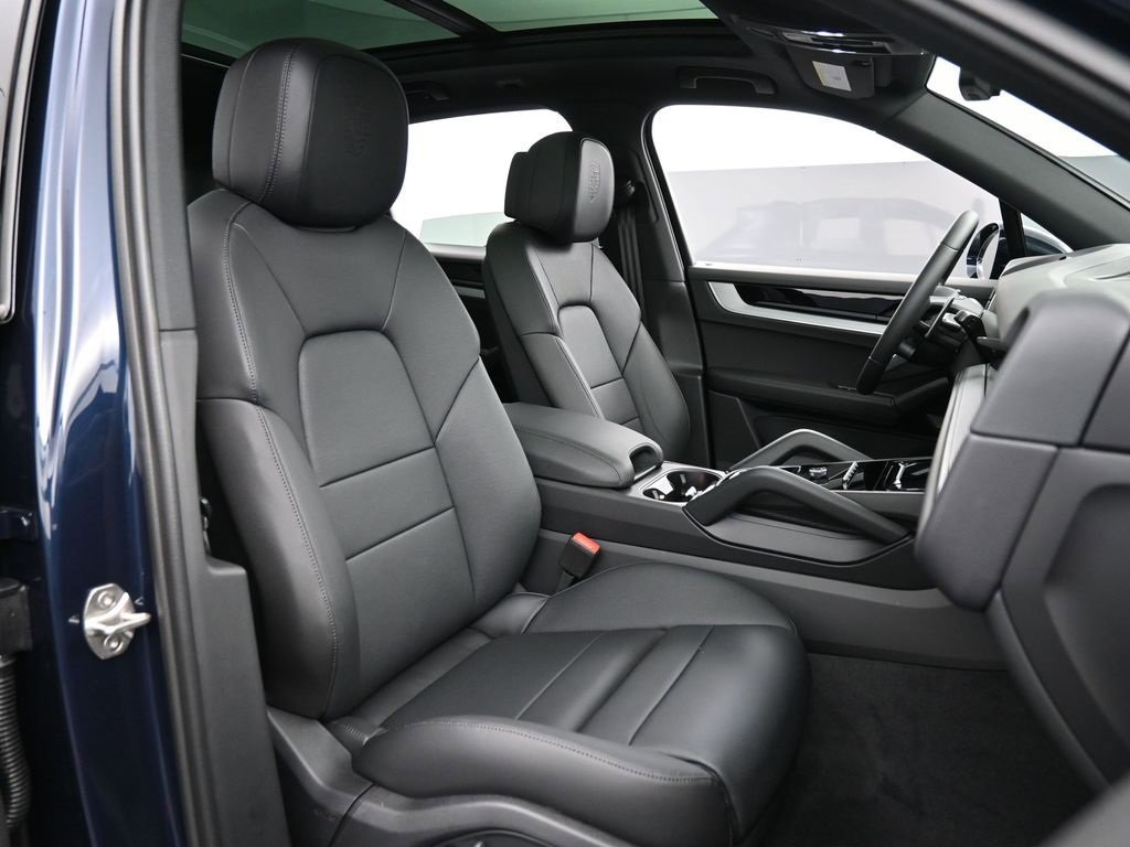 New 2026 Porsche Cayenne S image 31