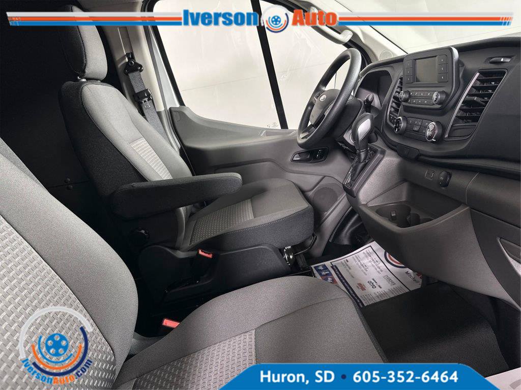Used 2024 Ford Transit 250 Low Roof w/ Load Area Protection Package RWD image 27
