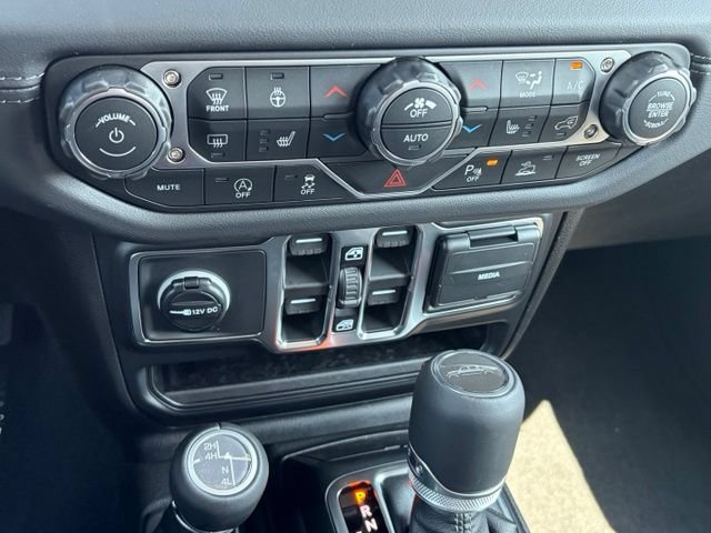 New 2026 Jeep Gladiator Sport AWD/4WD image 22