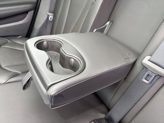 Used 2020 Buick Envision Essence FWD image 27