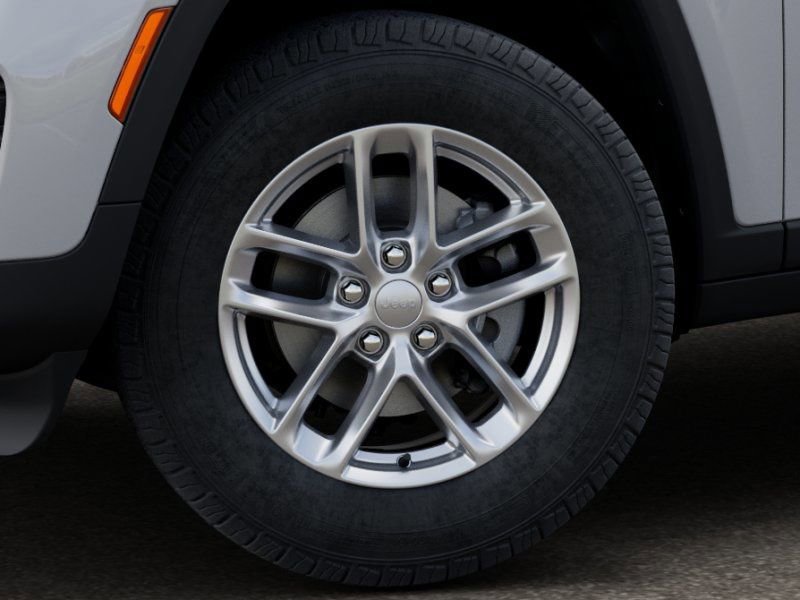 New 2026 Jeep Grand Cherokee Laredo X AWD/4WD image 14