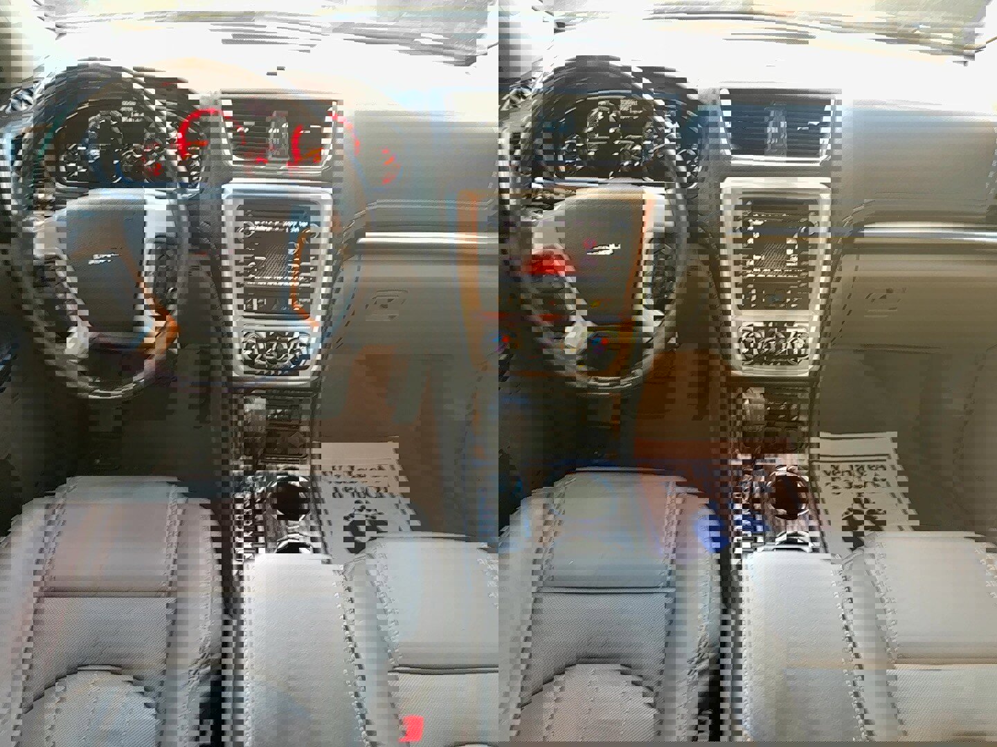 Used 2015 GMC Acadia Denali image 17