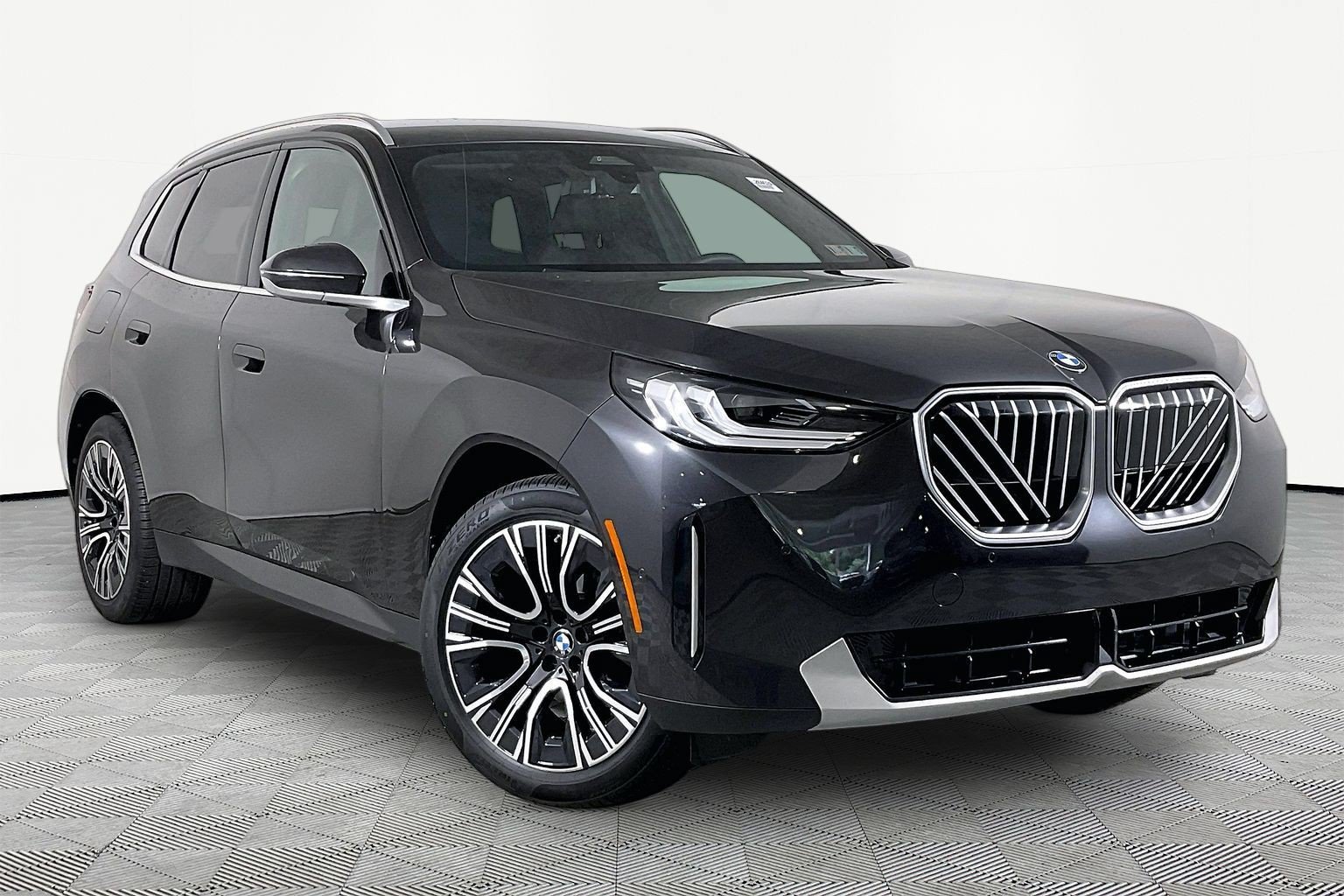 Certified 2025 BMW X3 xDrive30i AWD/4WD image 4