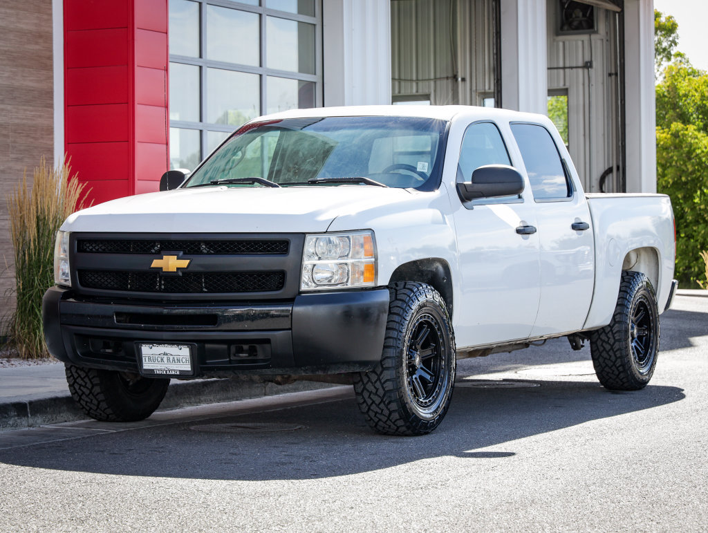 Used 2013 Chevrolet Silverado 1500 W/T w/ Skid Plate Package AWD/4WD image 8