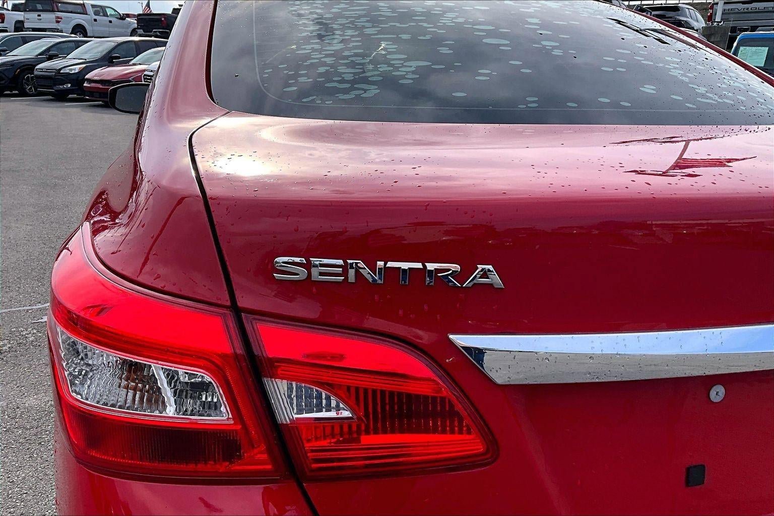 Used 2018 Nissan Sentra SV FWD image 30