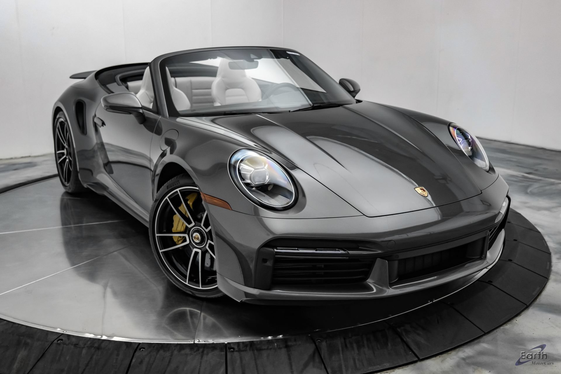 Used 2024 Porsche 911 Turbo S AWD/4WD image 32