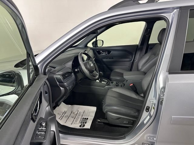 Used 2025 Subaru Forester Limited AWD/4WD image 21