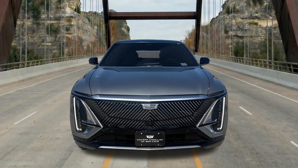 New 2026 Cadillac Lyriq Signature Luxury w/ Nappa Leather Package AWD/4WD video 2