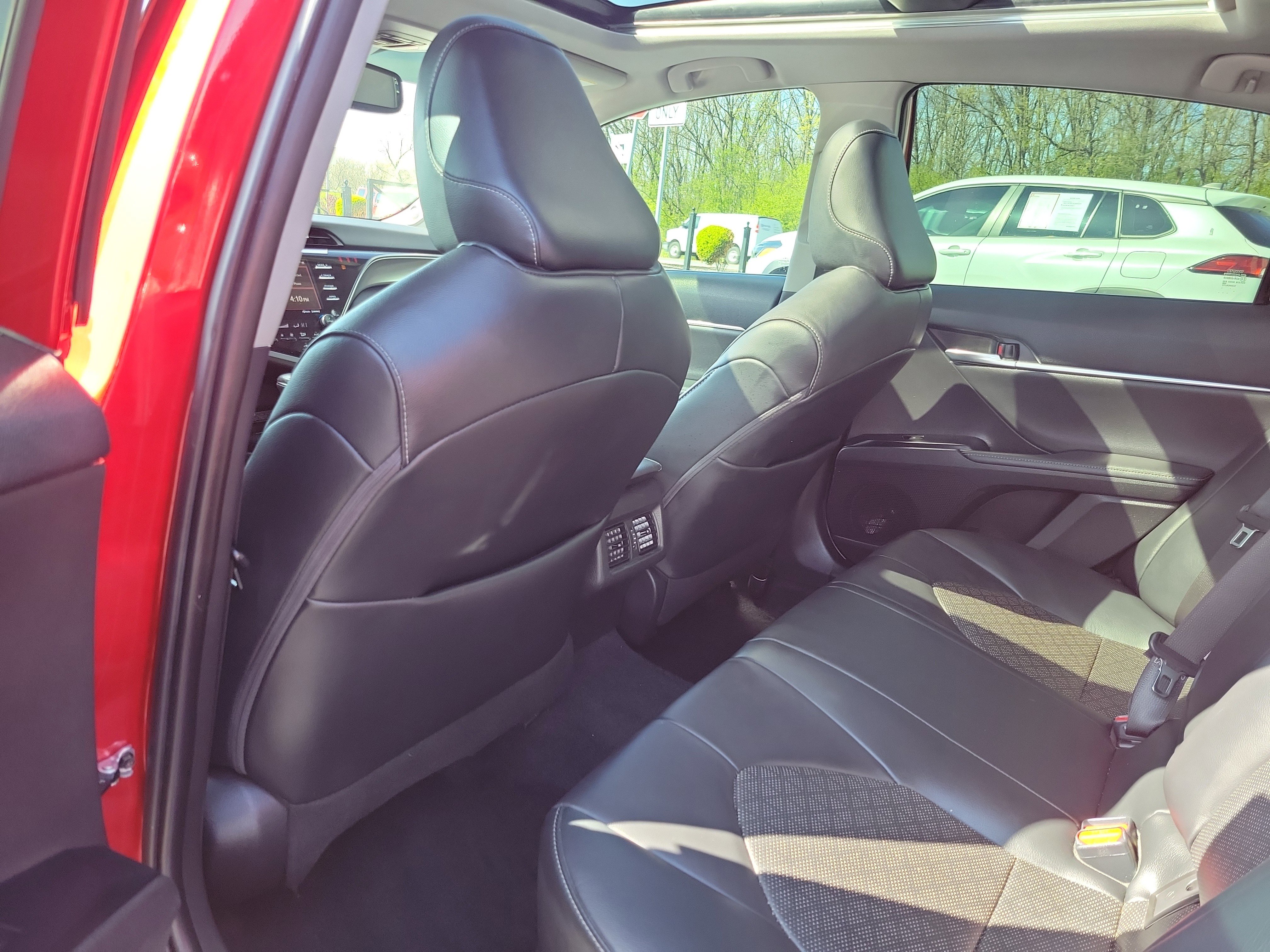 Certified 2020 Toyota Camry XSE image 10