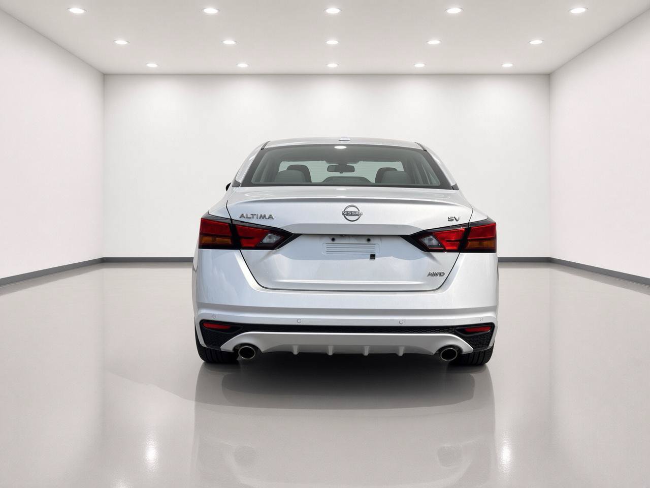 Used 2023 Nissan Altima 2.5 SV w/ SV Premium Package AWD/4WD image 3