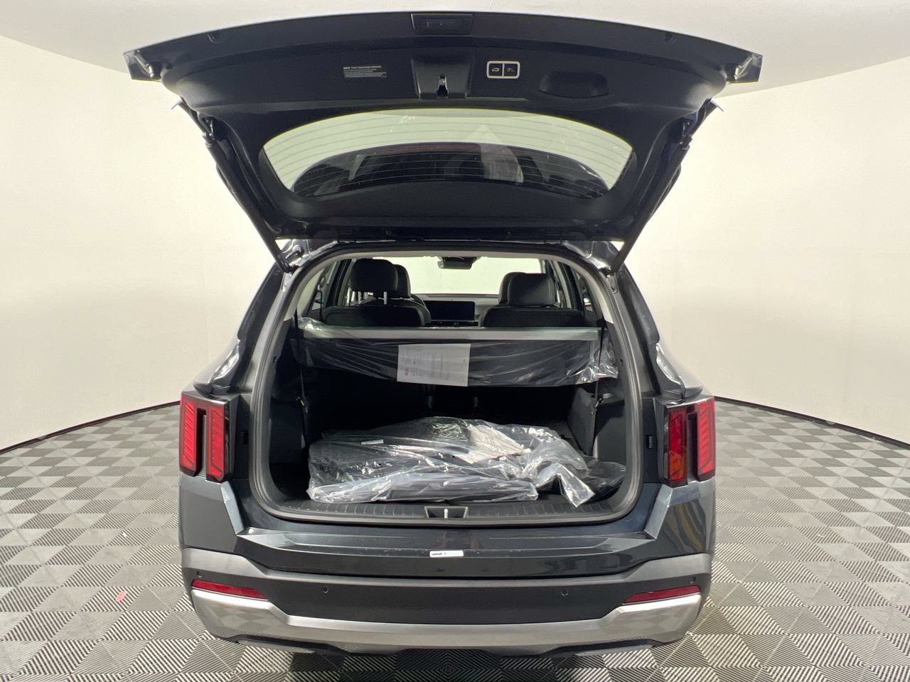 New 2026 Kia Sorento S w/ S Panoramic Sunroof Package FWD image 30