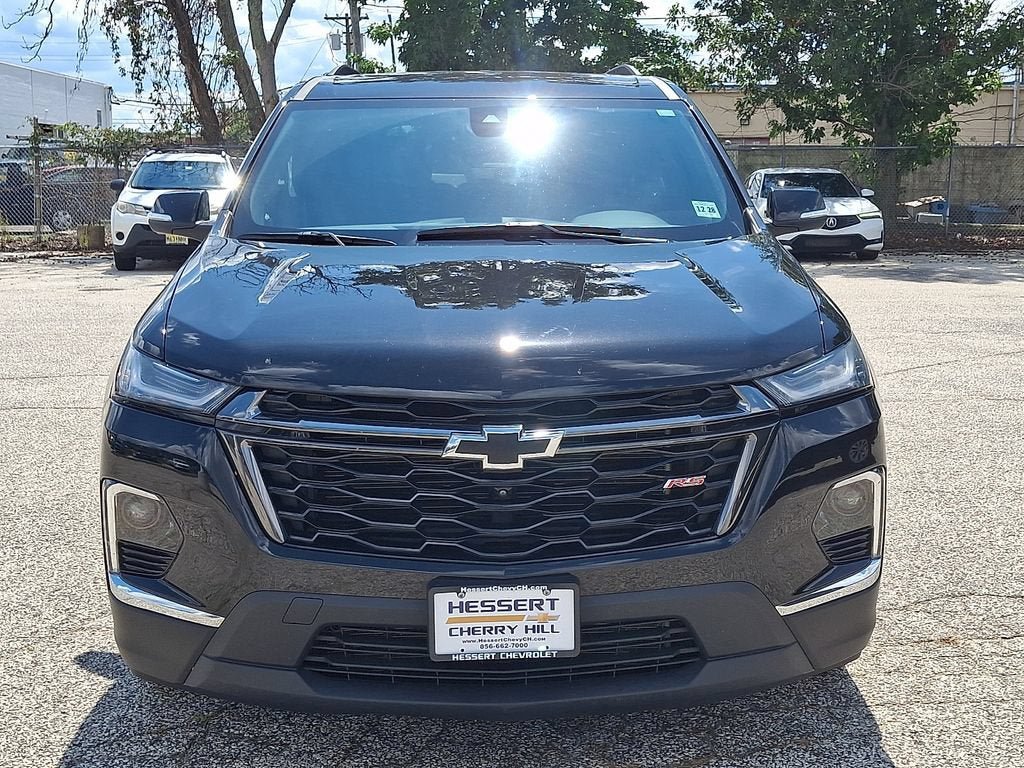 Certified 2023 Chevrolet Traverse RS w/ LPO, Floor Liner Package AWD/4WD image 3