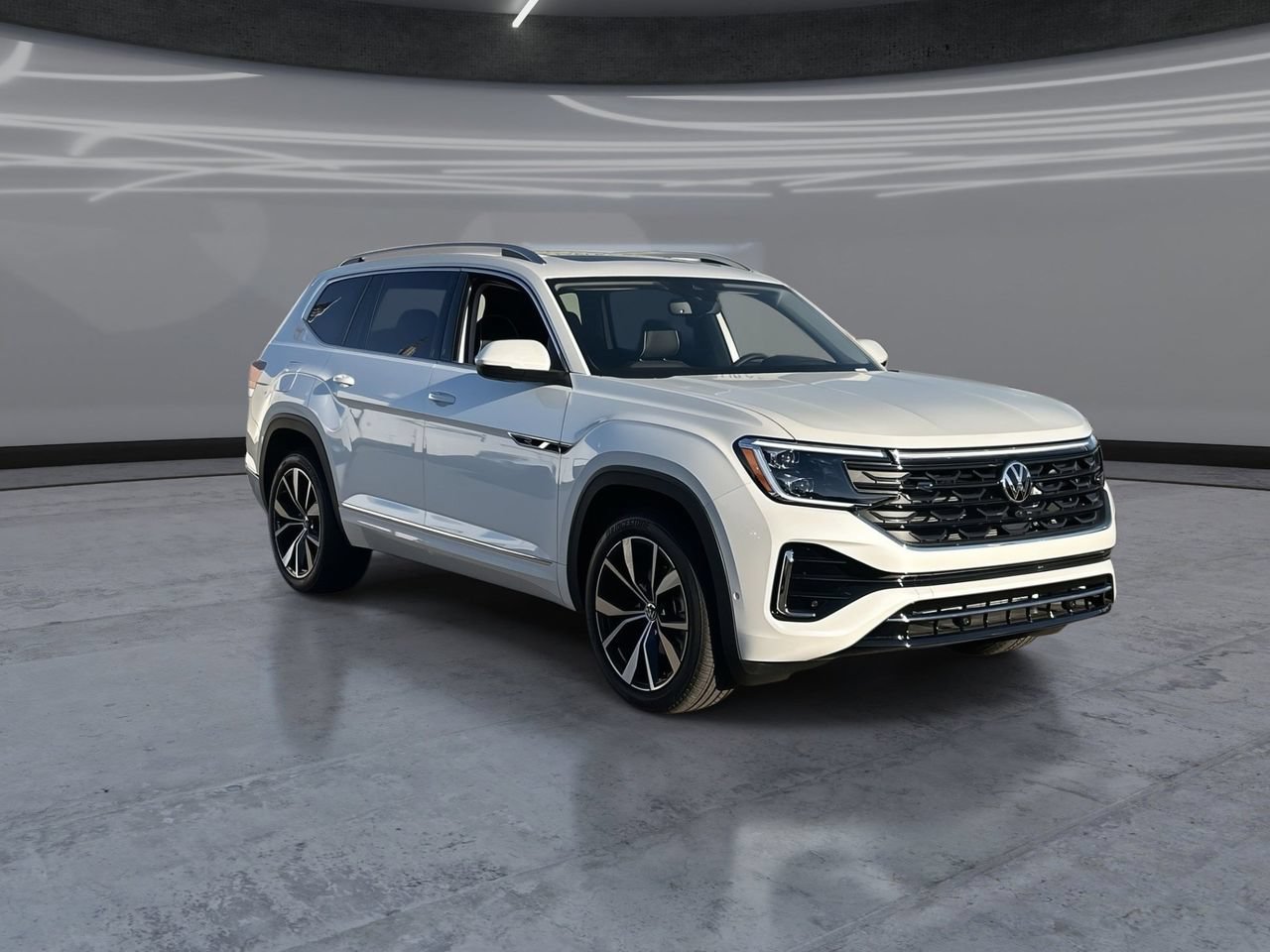 New 2026 Volkswagen Atlas SEL Premium R-Line AWD/4WD image 2