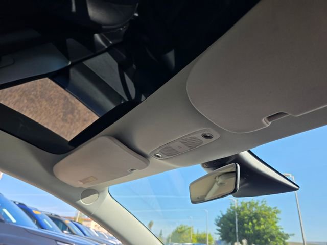 Used 2022 Tesla Model 3 Long Range image 12