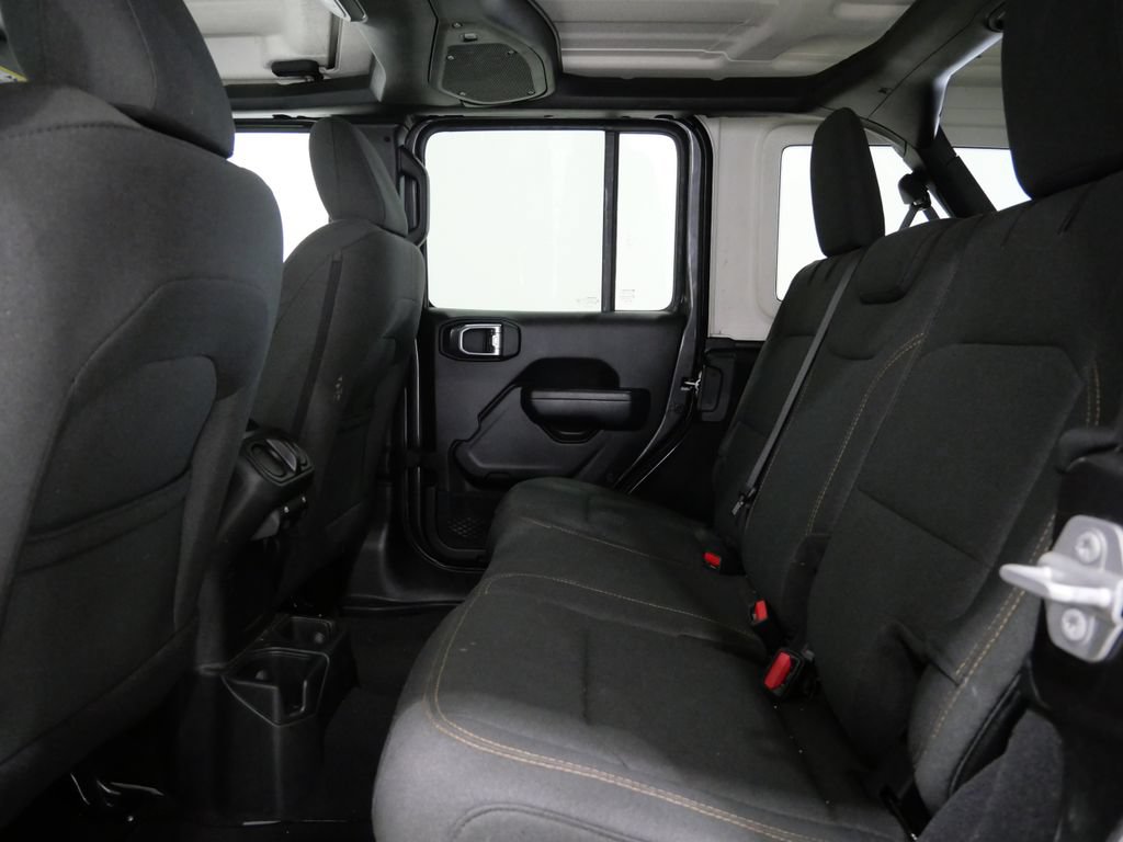 Used 2025 Jeep Wrangler Unlimited Sport AWD/4WD image 25