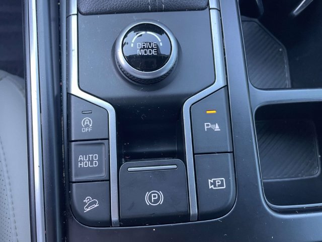 Used 2025 Kia Sorento S w/ Panoramic Sunroof Package FWD image 31