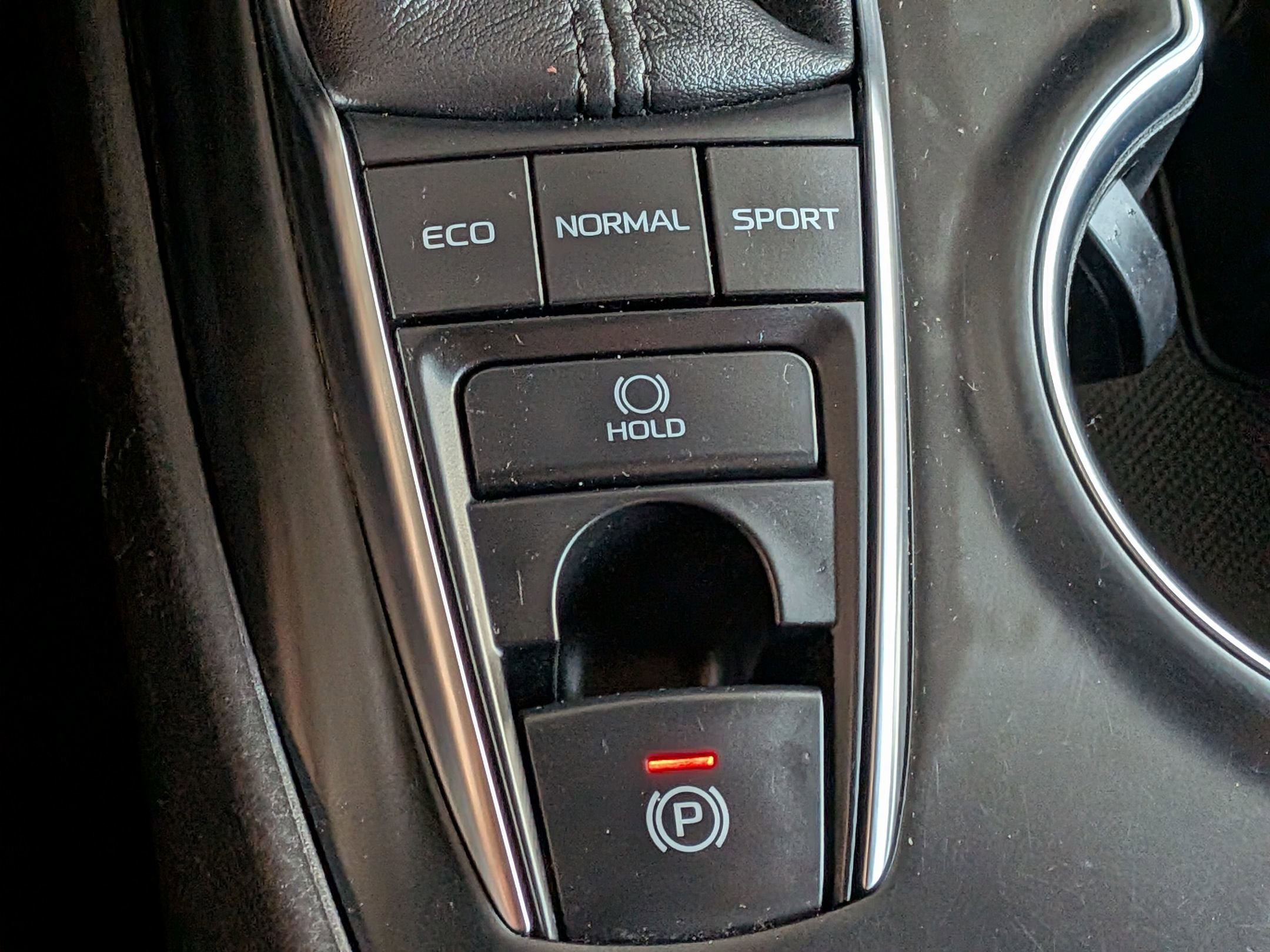 Used 2019 Toyota Camry XSE w/ Driver Assist Package FWD image 25