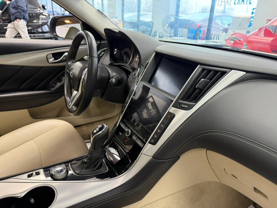 Used 2020 INFINITI Q50 Luxe w/ All Weather Package image 30