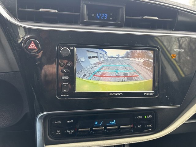 Used 2016 Scion iM Base image 13