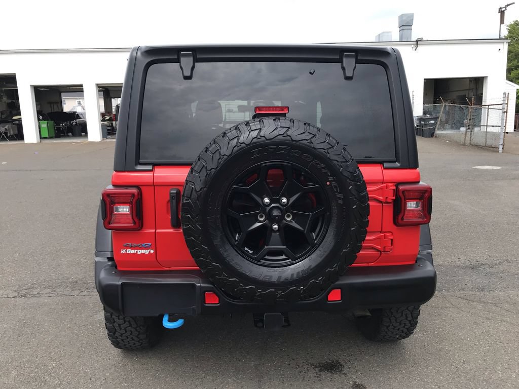 Used 2023 Jeep Wrangler Unlimited Rubicon 4xe AWD/4WD image 4