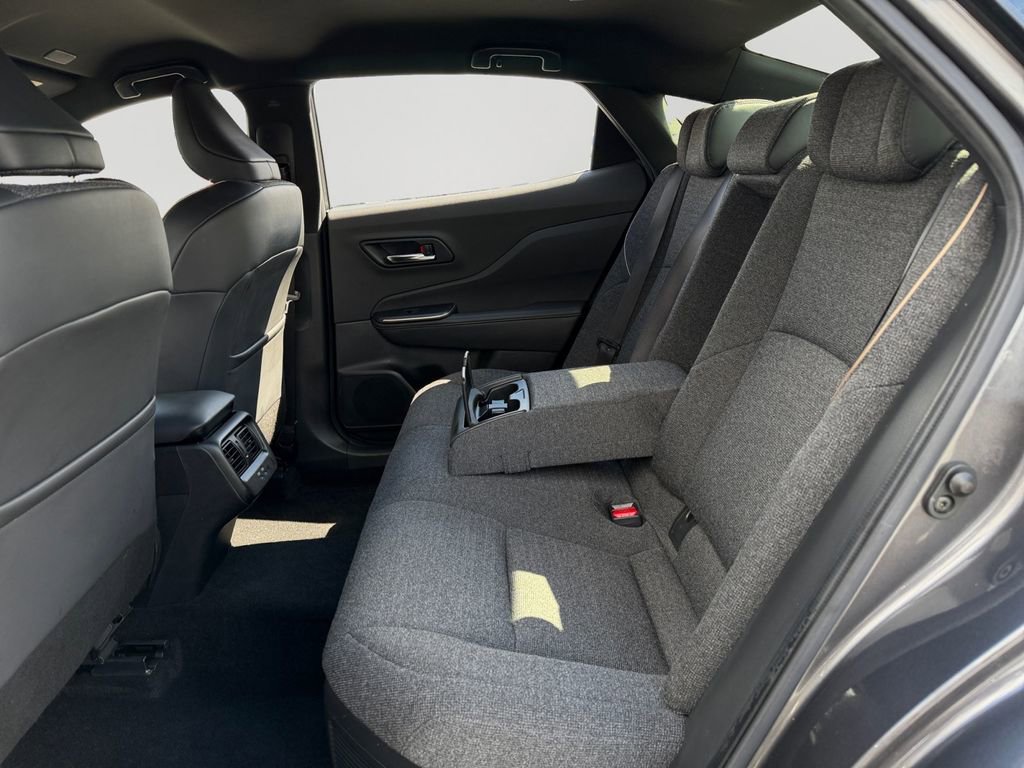 Used 2023 Toyota Crown XLE image 11