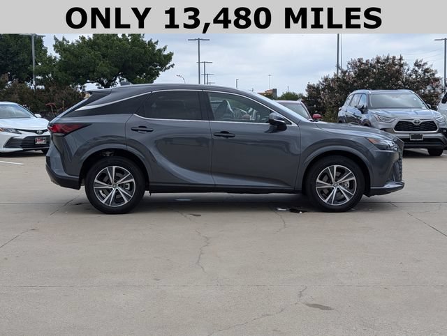Used 2025 Lexus RX 350 FWD w/ Technology Package image 4