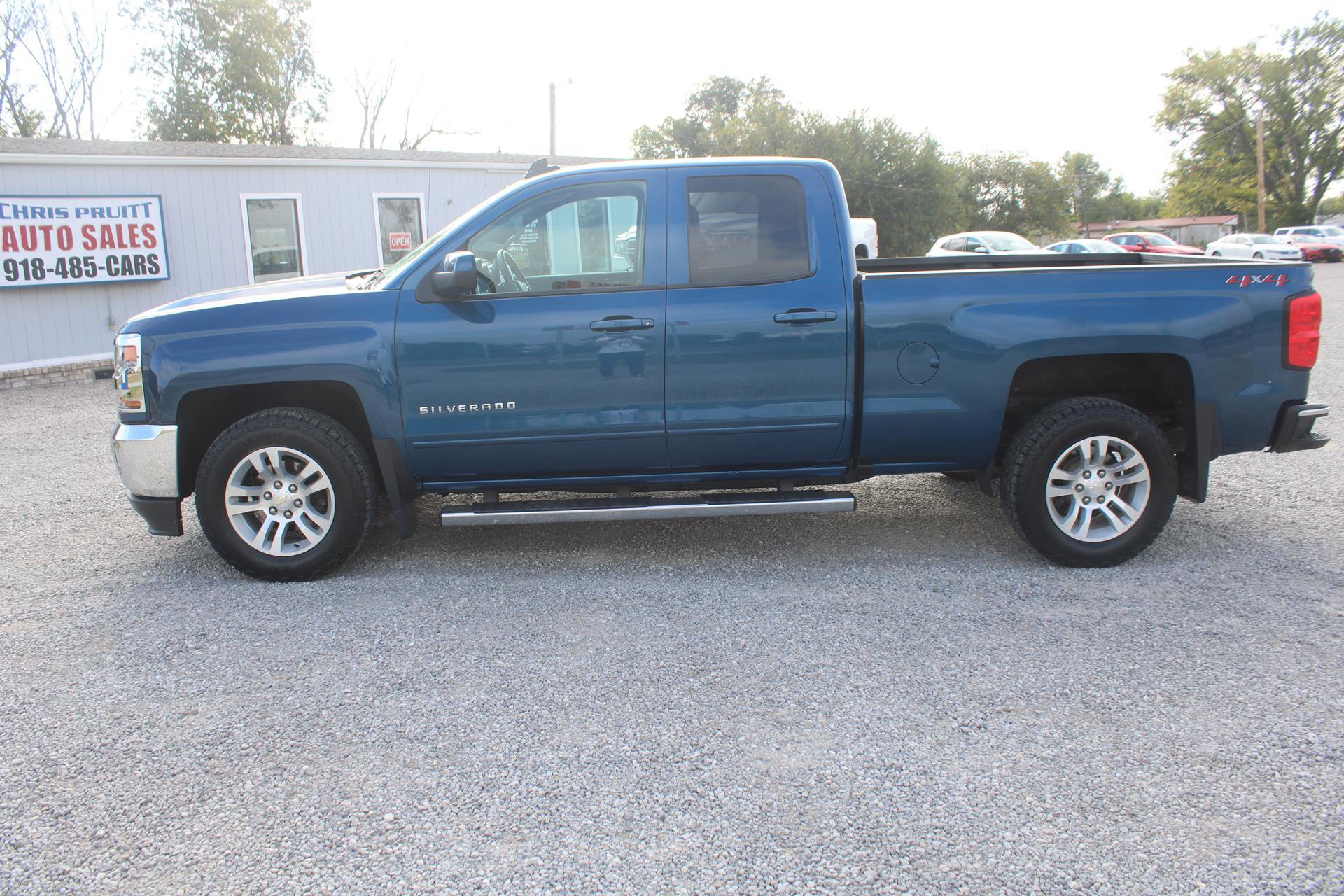 Used 2019 Chevrolet Silverado 1500 LT w/ All Star Edition image 4
