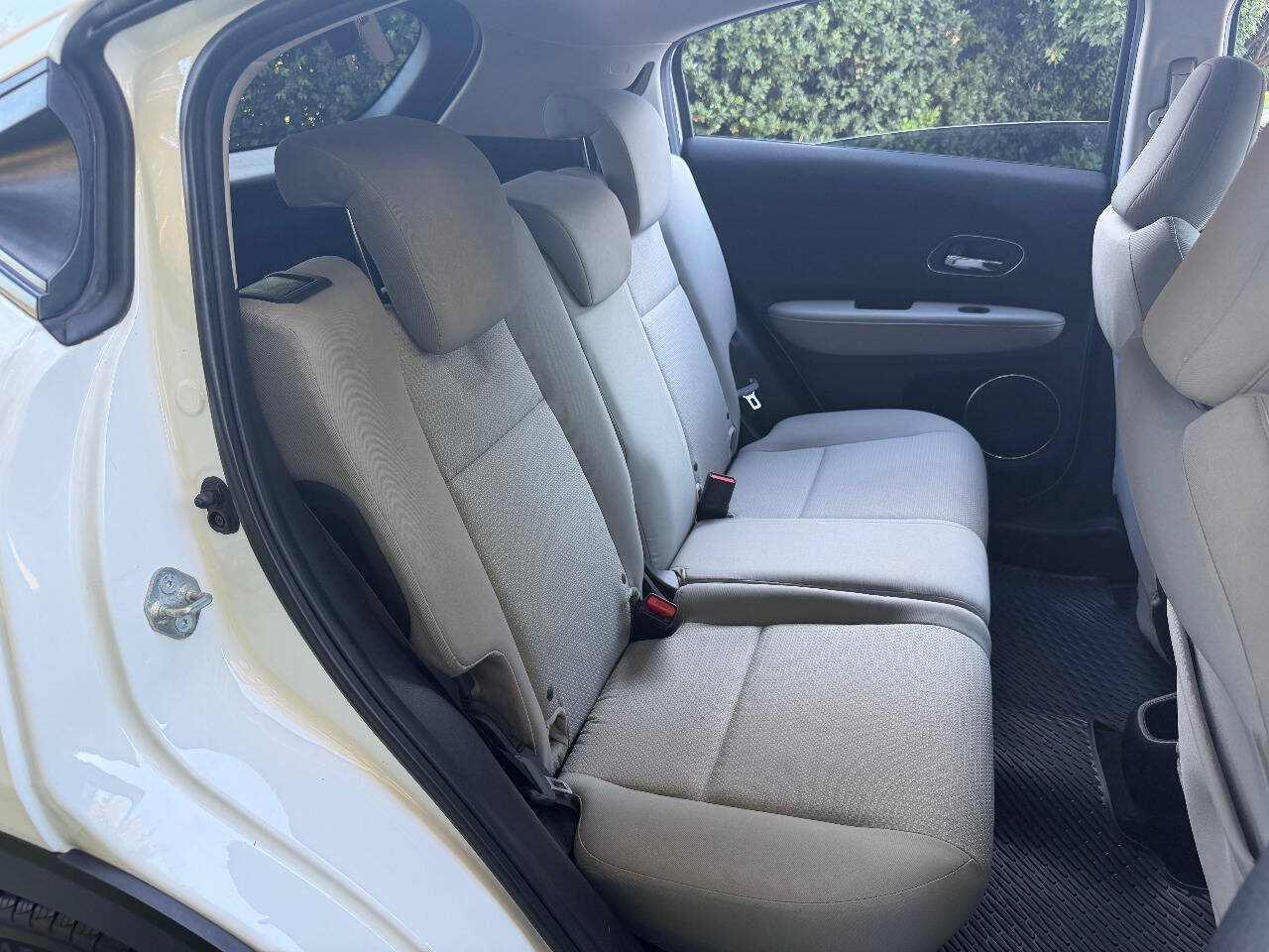 Used 2021 Honda HR-V EX image 23