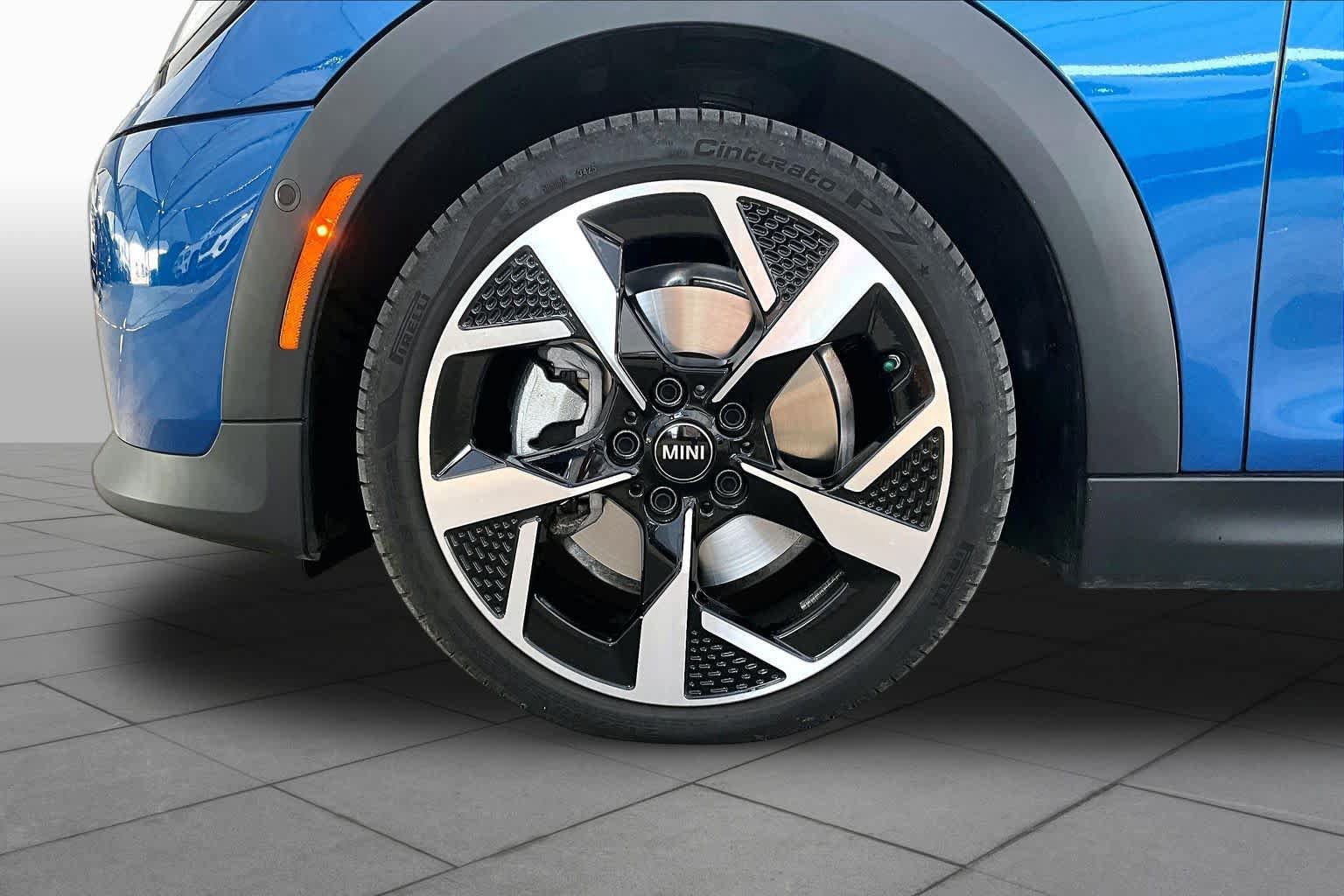 Used 2026 MINI Cooper S FWD image 10