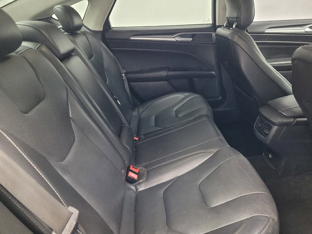 Used 2014 Ford Fusion Titanium image 19