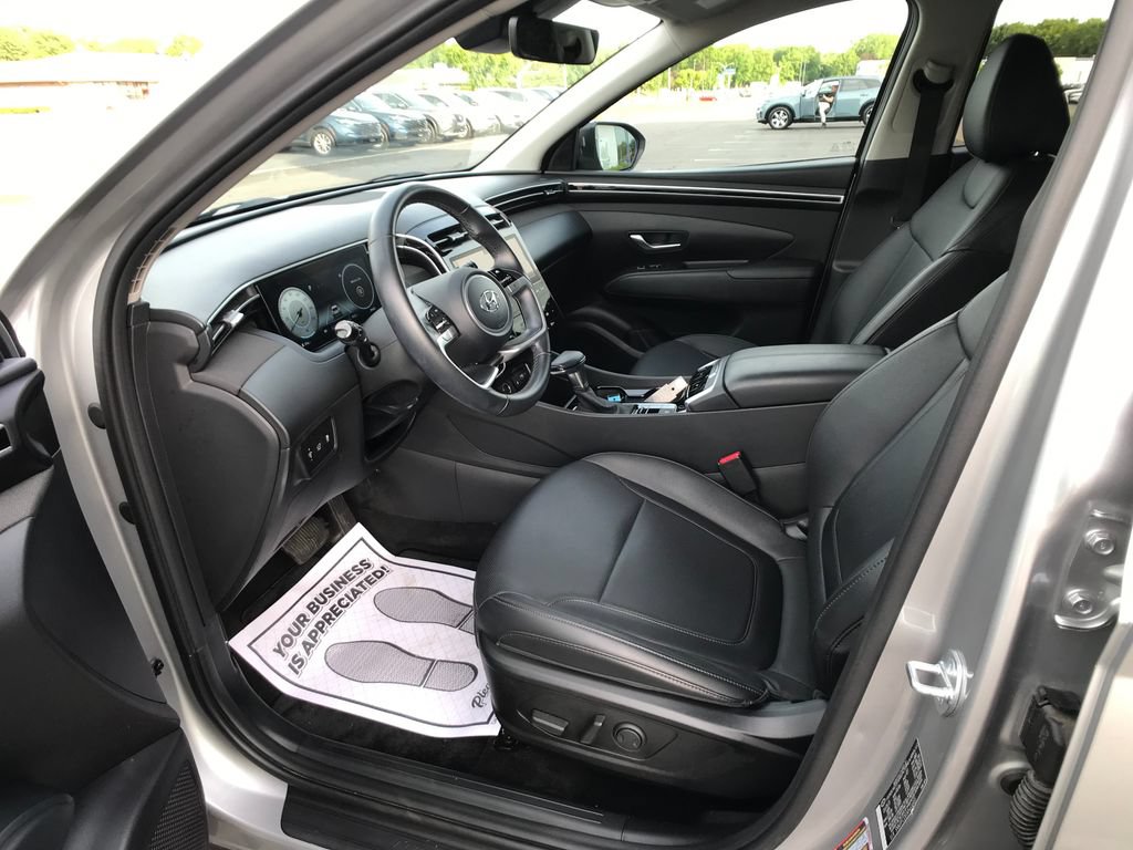 Used 2024 Hyundai Tucson SEL w/ Convenience Package AWD/4WD image 4